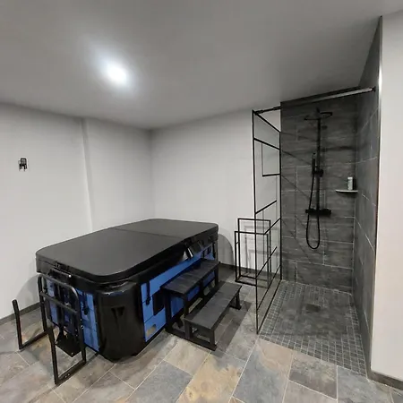 Les Abeilles Du Mont D'or Casa de Férias