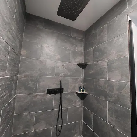 Les Abeilles Du Mont D'or Hébergement de vacances *