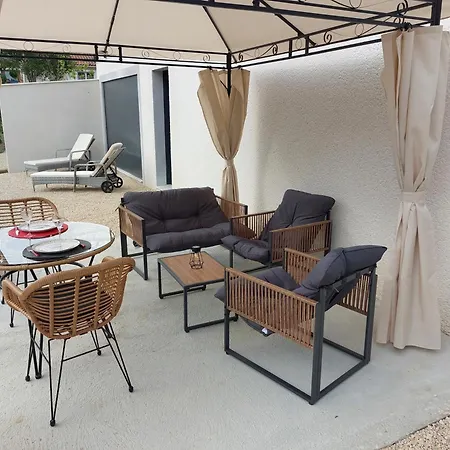 Les Abeilles Du Mont D'or